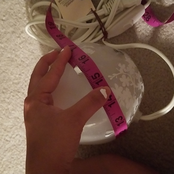 Lamps - Picture 4 of 4